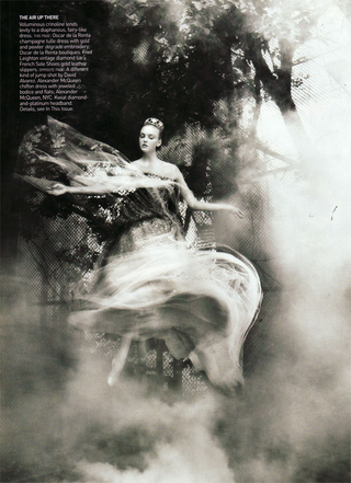 Illustration for article titled September Vogue: Last Ladymag Standing (And Jumping)